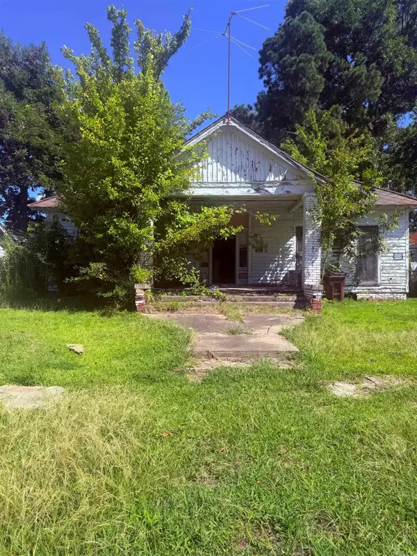 815 W 2nd, Pine Bluff, AR 71602
