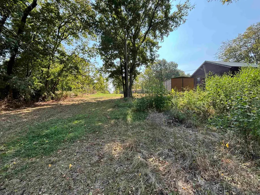 000 Robinson Street, De Valls Bluff, AR 72041 - #3