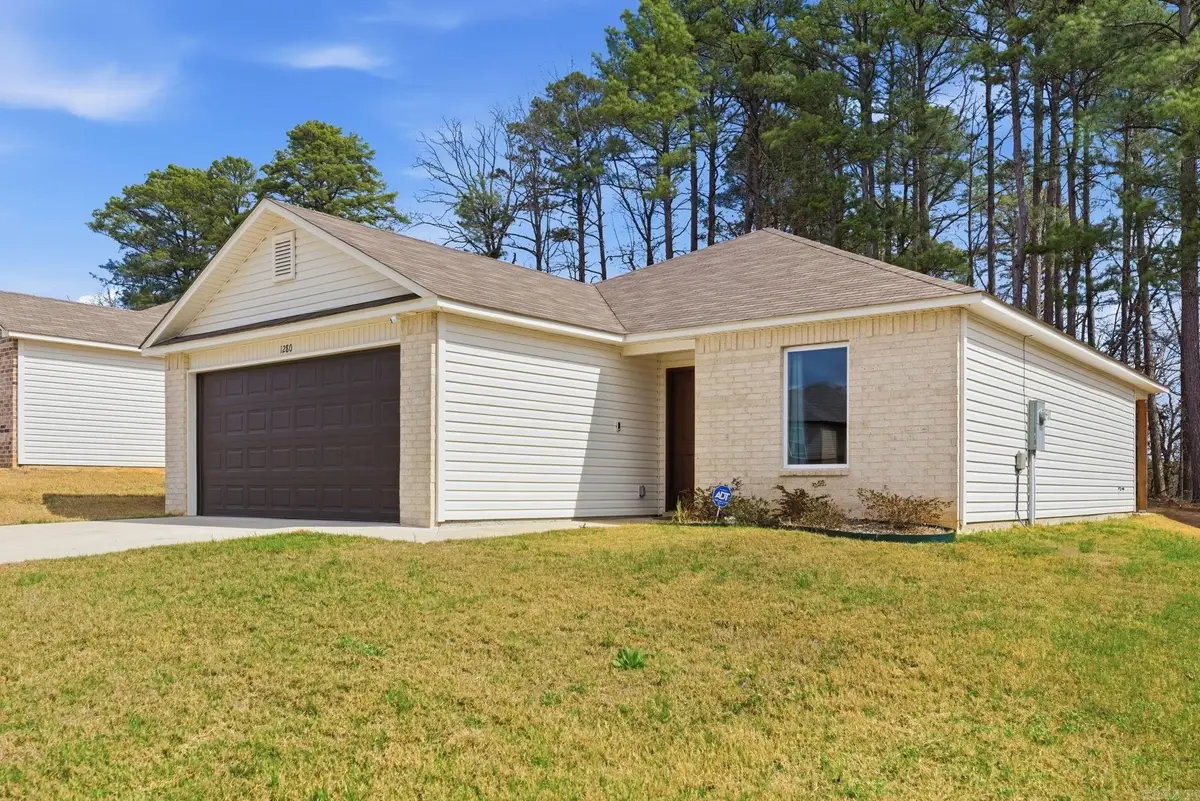 1280 Meadows Dr, Benton, AR 72019 - #1