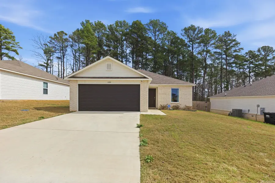 1280 Meadows Dr, Benton, AR 72019 - #2