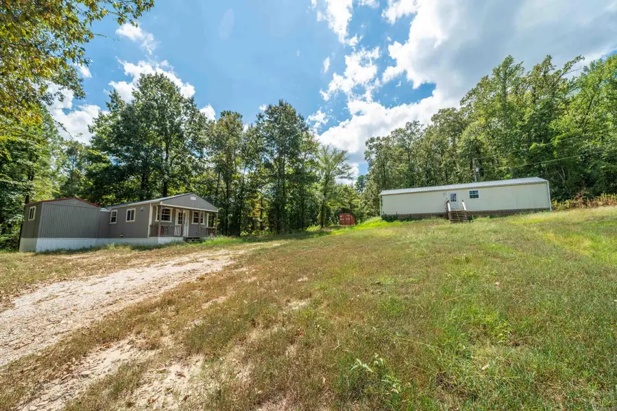 701 Peach Drive, Bismarck, AR 71929 - #2