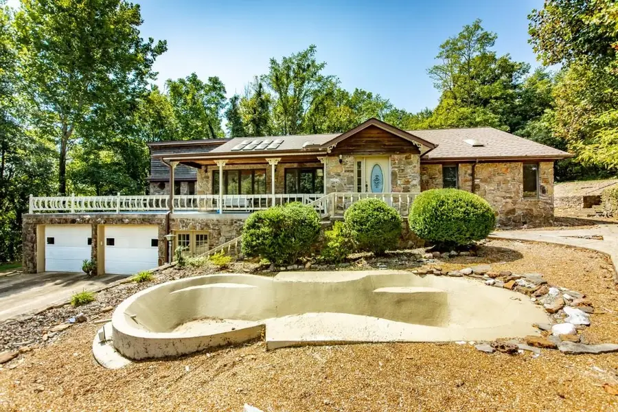 1223 Eagle Point Road, Mountain View, AR 72560 - #2