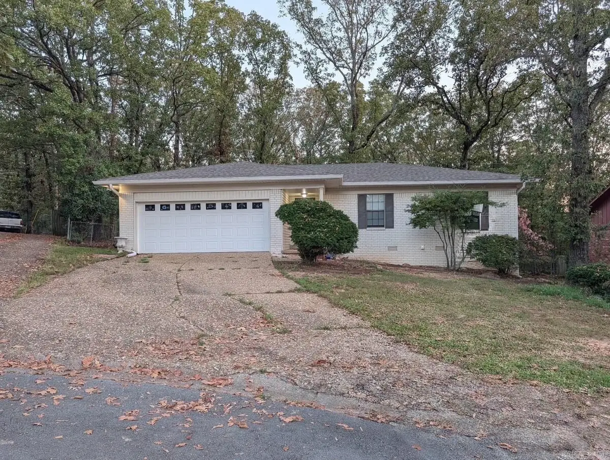 209 Creekwood Drive, Sherwood, AR 72116 - #1