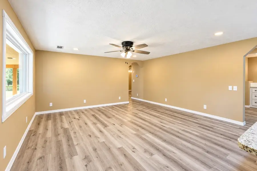 170 Hickory Street, Pineville, AR 72566 - #3