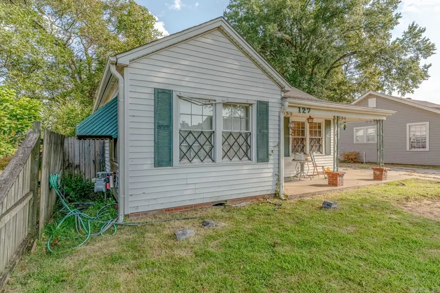127 W Danner Avenue, West Memphis, AR 72301 - #3
