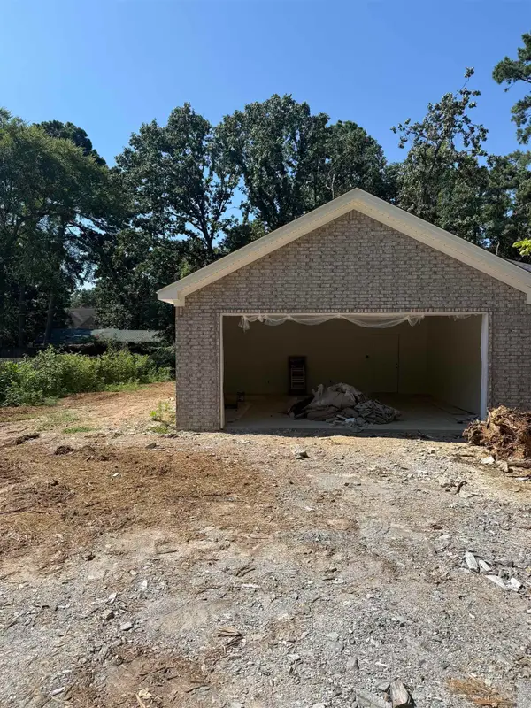 3117 Ward Dr, Bryant, AR 72022