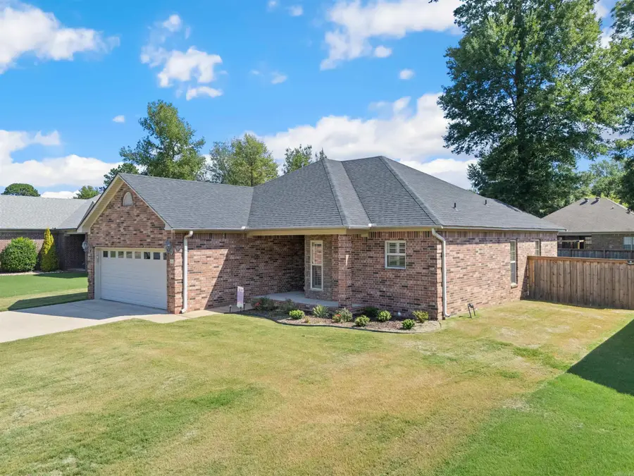 1490 Norbert Circle, Conway, AR 72034 - #2