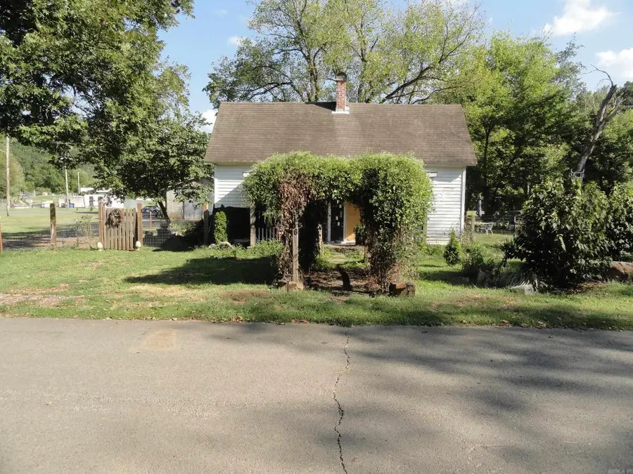 106 Limestone Street, Leslie, AR 72645 - #3