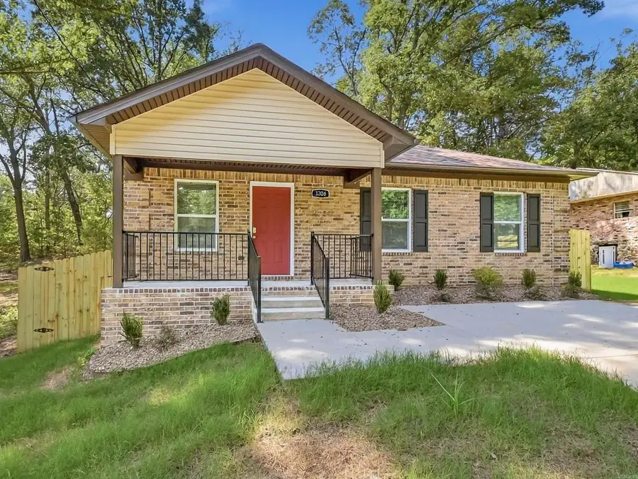 3306 Cobb Street, Little Rock, AR 72204 - #2