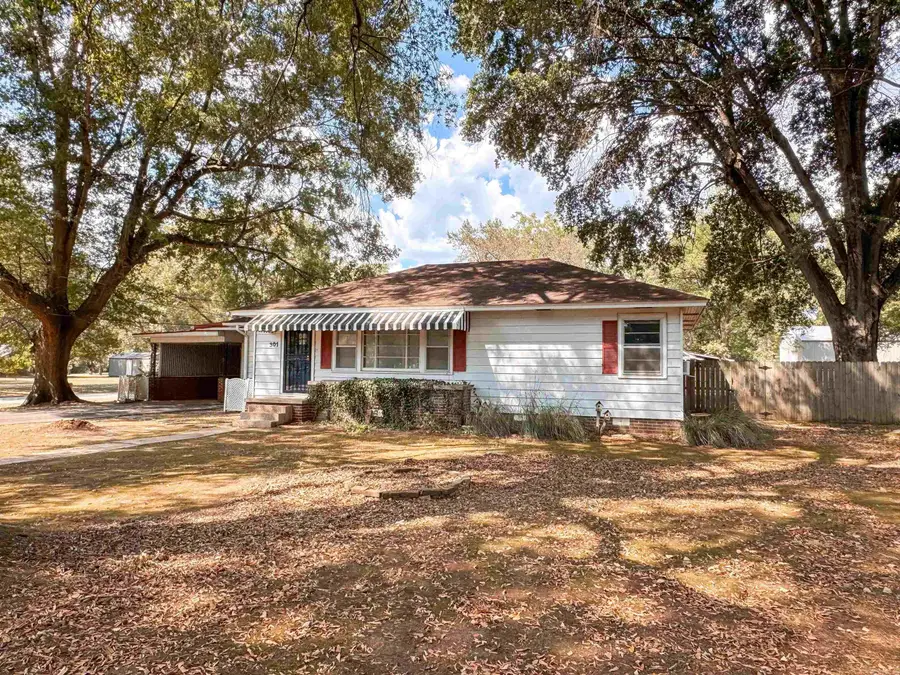 301 E 14th Street, Judsonia, AR 72081 - #3