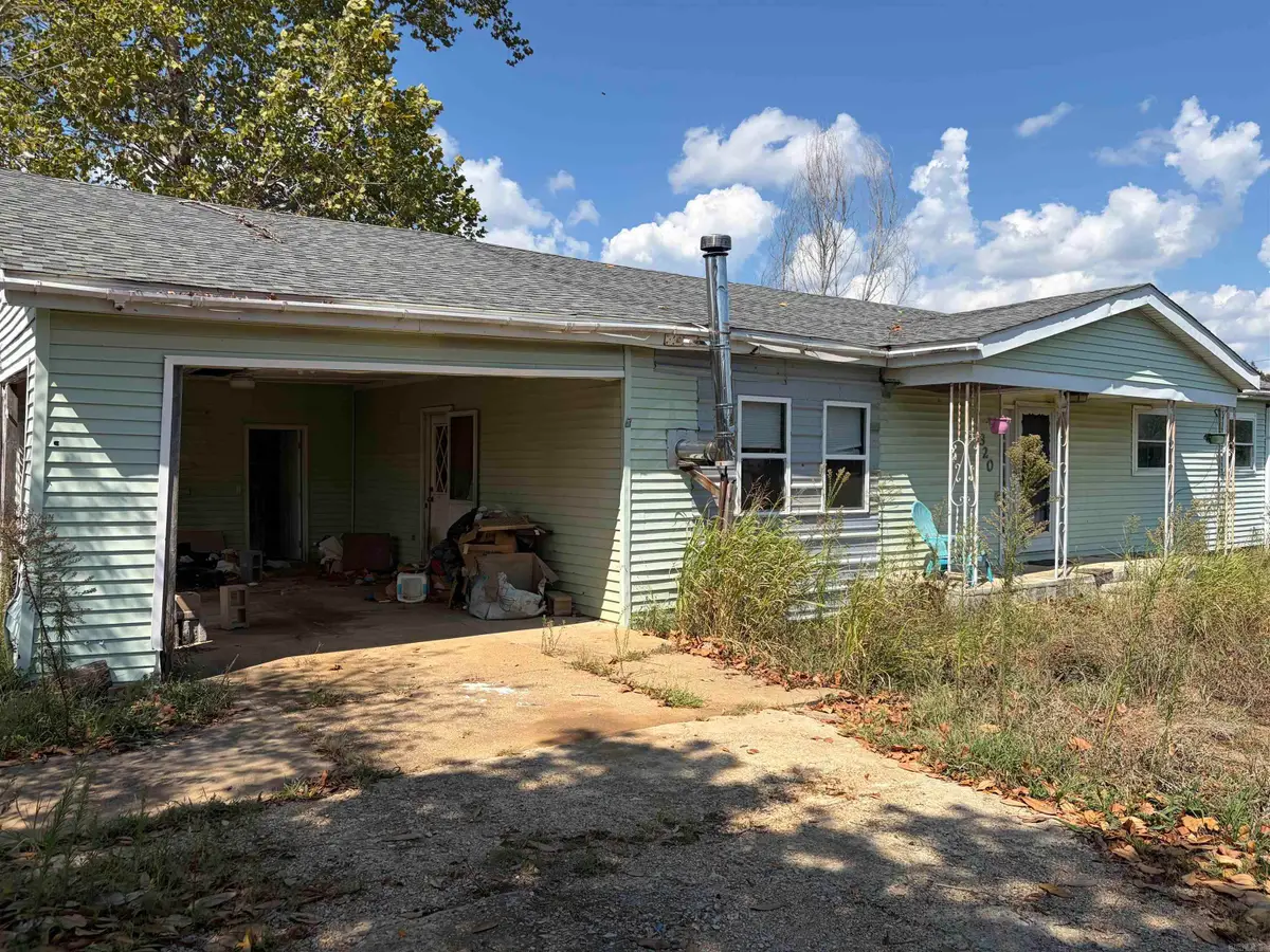 320 Stateline Rd, Mammoth Spring, AR 72554 - #1
