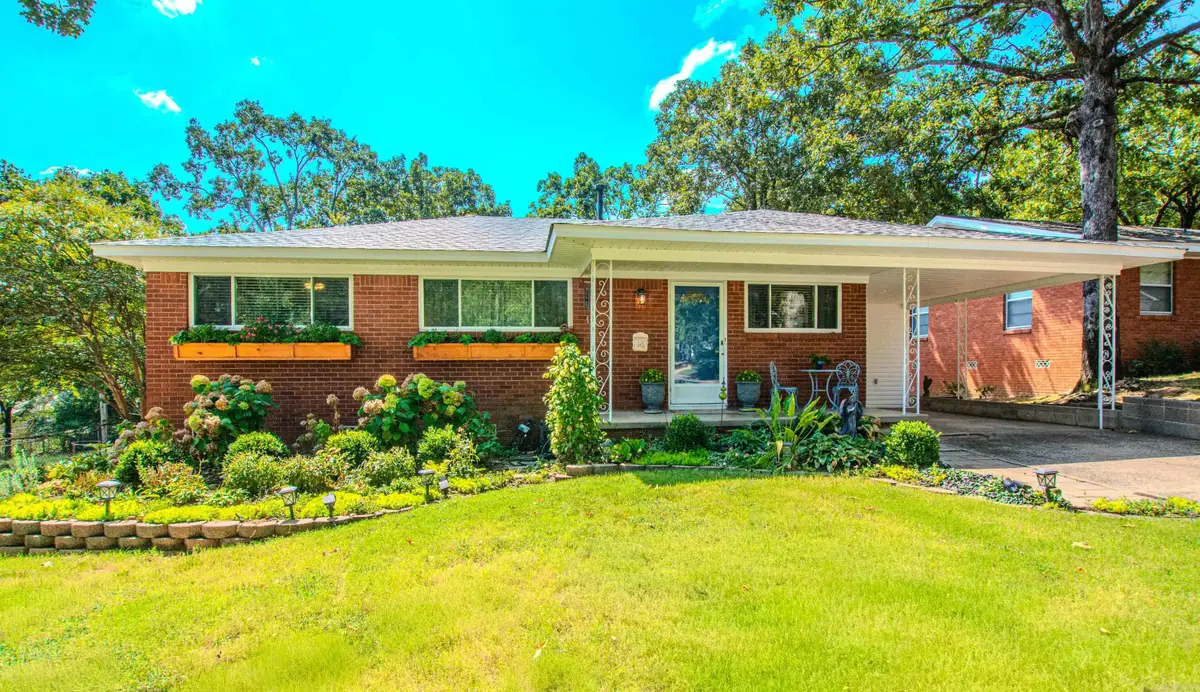 903 W 52nd Street, North Little Rock, AR 72118 - #1