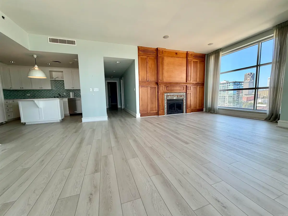 521 President Clinton #1206 Avenue #1206, Little Rock, AR 72201 - #1