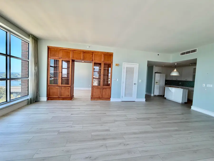 521 President Clinton #1206 Avenue #1206, Little Rock, AR 72201 - #2