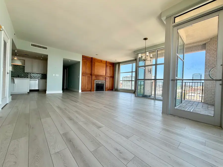 521 President Clinton #1206 Avenue #1206, Little Rock, AR 72201 - #3
