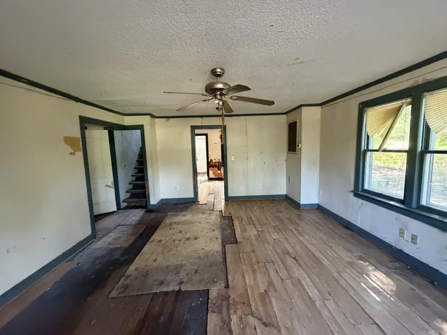 903 Owen Street, Malvern, AR 72104 - #2