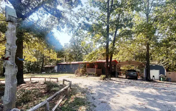 509 River Road, Hardy, AR 72542