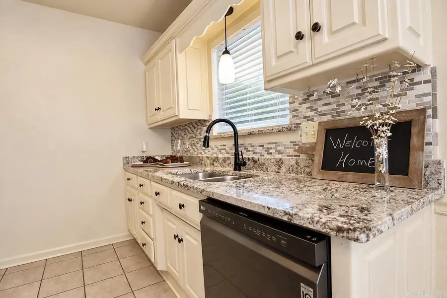17 Applewood Circle, Cabot, AR 72023 - #3