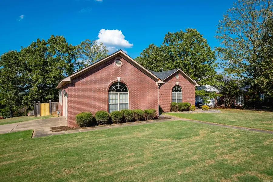 162 Ridgeland Drive, Maumelle, AR 72113 - #2