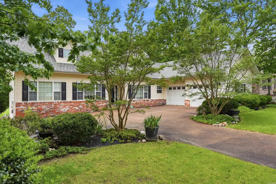 117 Cifuentes Way, Hot Springs Village, AR 71909 - #2