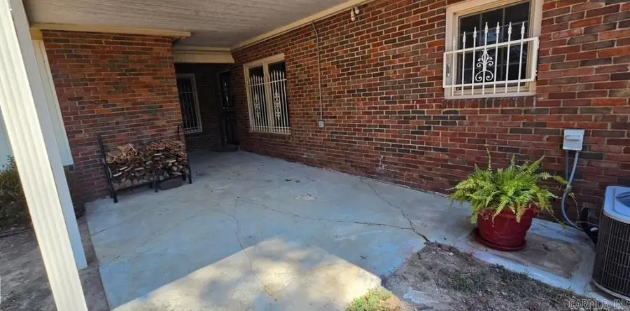 2109 Indian Hills Street, Jonesboro, AR 72401 - #2