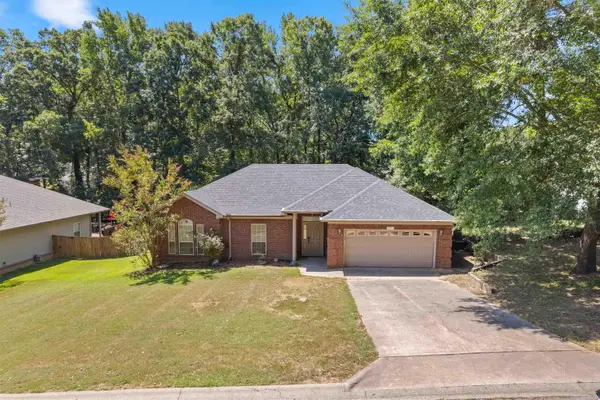 3013 Greenbrier Drive, Benton, AR 72015