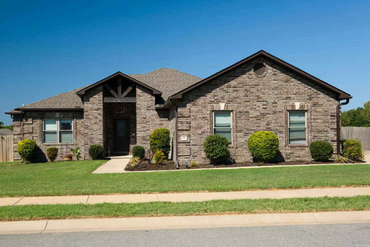 37 Aberdeen Dr, Cabot, AR 72023 - #1