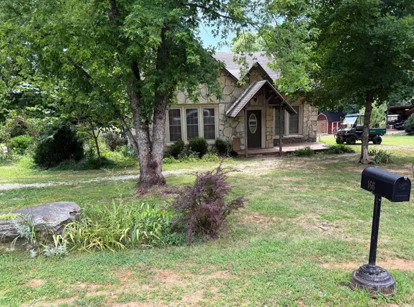 166 River Road, Hardy, AR 72542