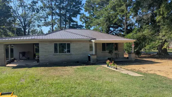 103 E First, Poyen, AR 72128