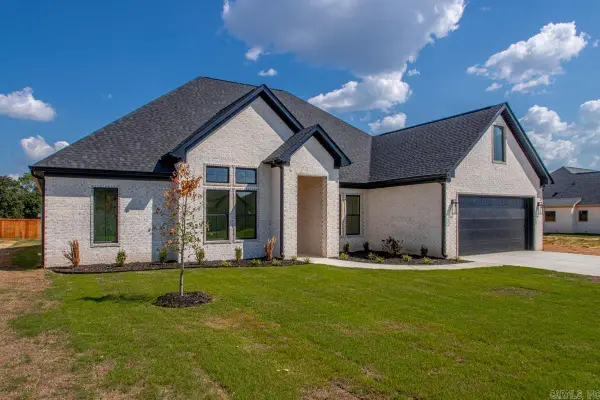 7030 Star Dust Lane, Alexander, AR 72002