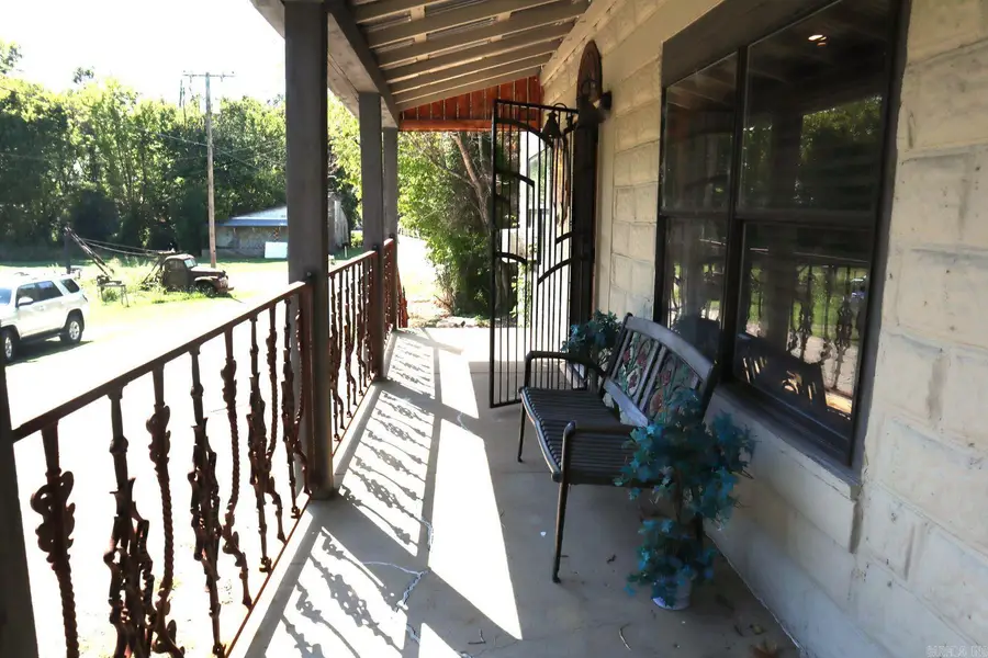 131 Walnut Street, Calico Rock, AR 72519 - #3