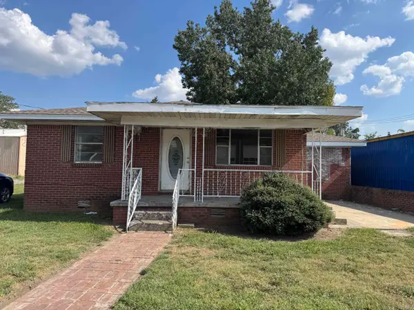 131 S Walnut Street, Steele, MO 63877