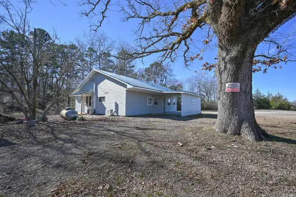4574 Hwy 8 E, Mena, AR 71953