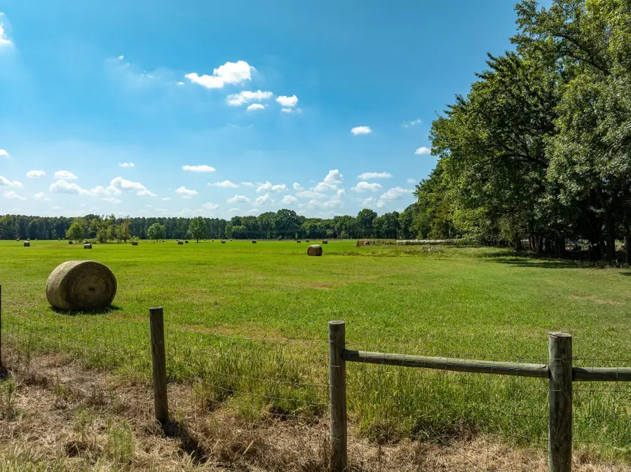 000 Sunshine Ln., Pangburn, AR 72121 - #3