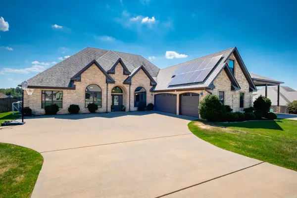 9105 Stone Canyon Drive, Alexander, AR 72002