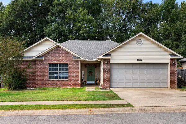 13919 Magnolia Glen Drive, Alexander, AR 72002