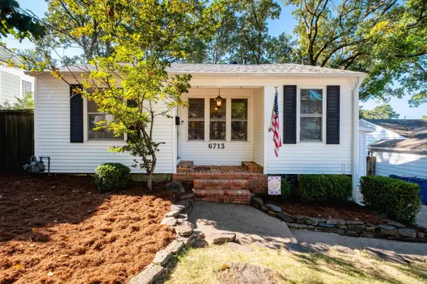 6713 Longwood Road, Cammack Village, AR 72207