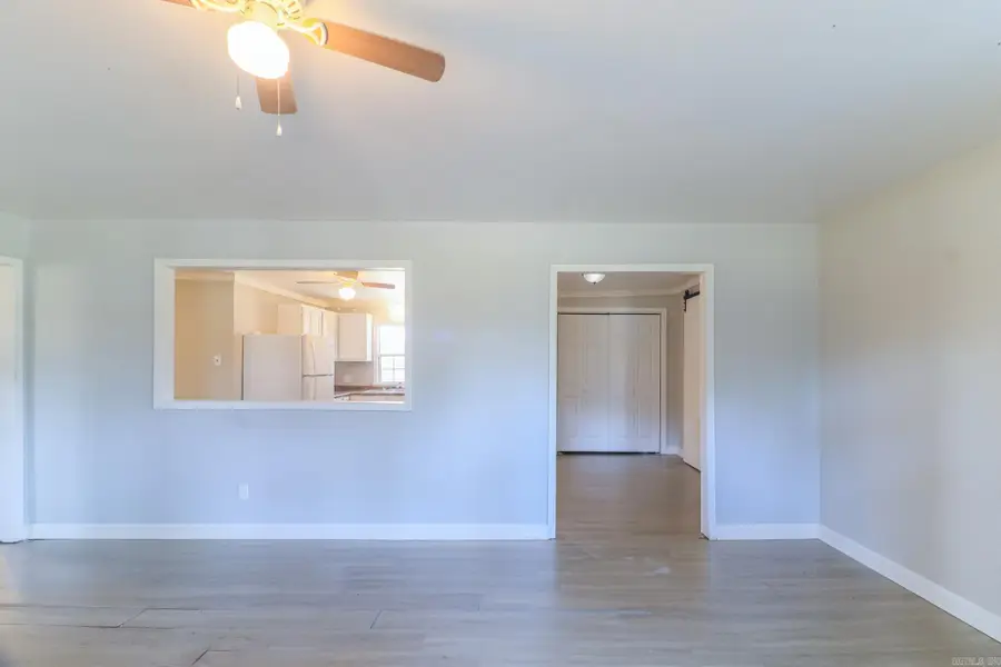 205 E Matthews Street, Brookland, AR 72417 - #3