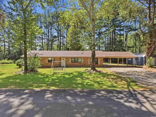 4 Sue Lane, Conway, AR 72032