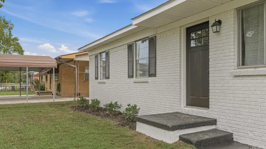 1209 Mary Street, Paragould, AR 72450 - #3