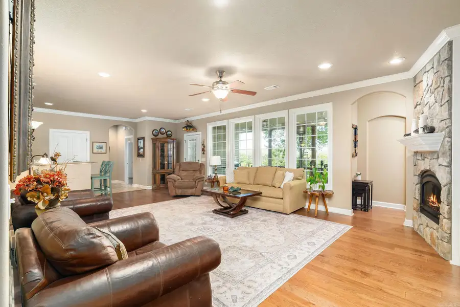 6 Lucir Lane, Hot Springs Village, AR 71909 - #2