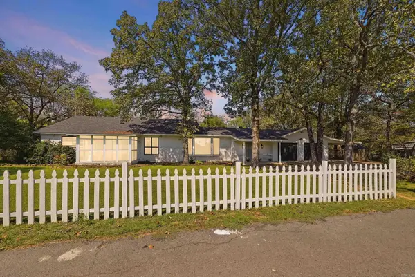 4454 Clearwell Road, Conway, AR 72034