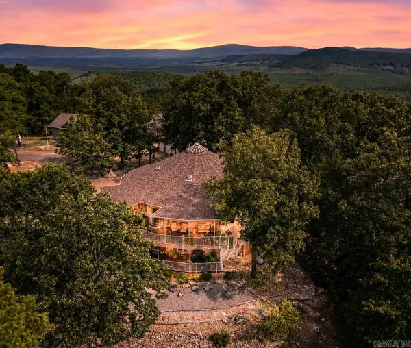 1 Mesero Place, Hot Springs Village, AR 71909
