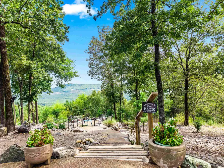 1 Mesero Place, Hot Springs Village, AR 71909 - #3