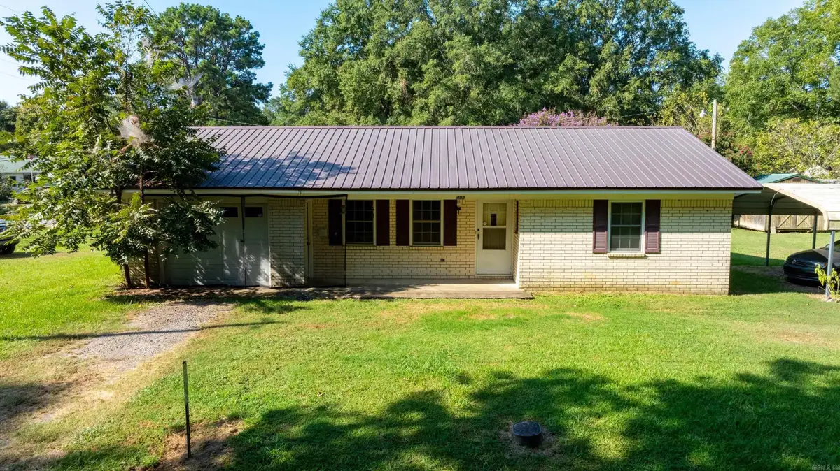 402 W Barnett Street, Kensett, AR 72082 - #1