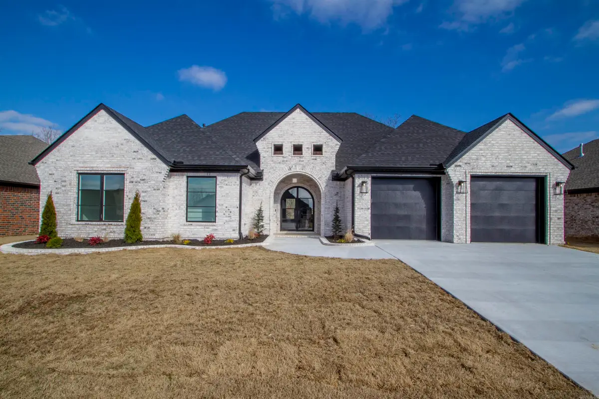 1609 Creekview, Sherwood, AR 72120 - #1
