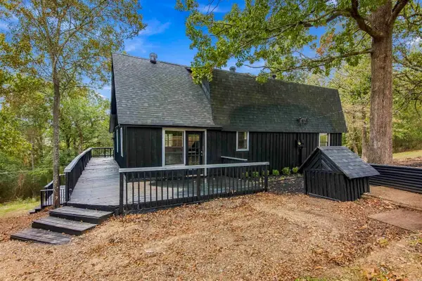 6233 Reeves Lane, Jacksonville, AR 72076