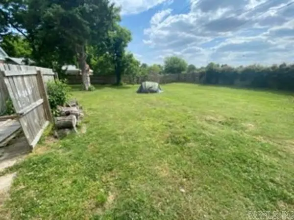 511 N 18th St, Blytheville, AR 72315