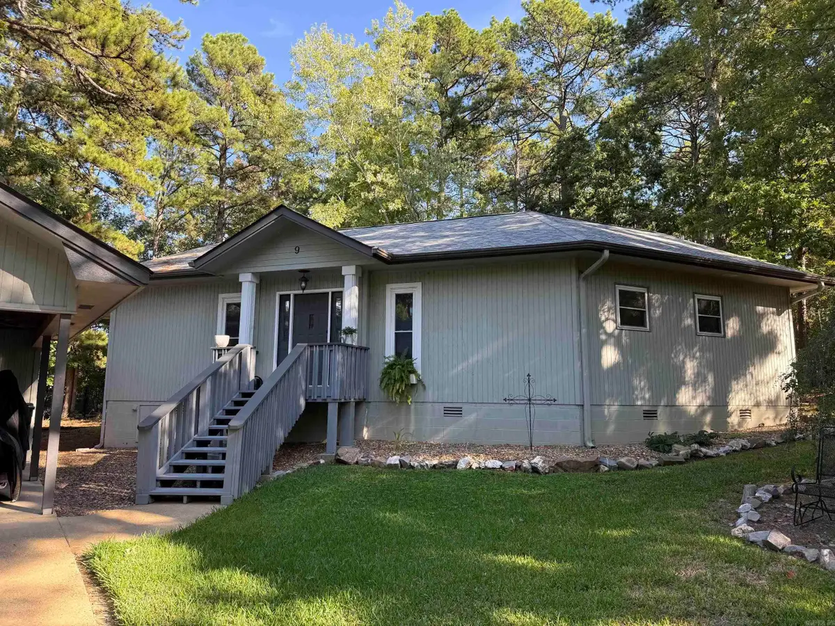 9 Balenciaga Way, Hot Springs Village, AR 71909 - #1