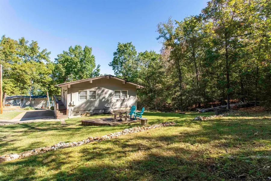 16 Wyandotte Drive, Cherokee Village, AR 72529 - #2